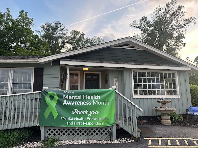 The Middle Path - Mental health facility in Knoxville