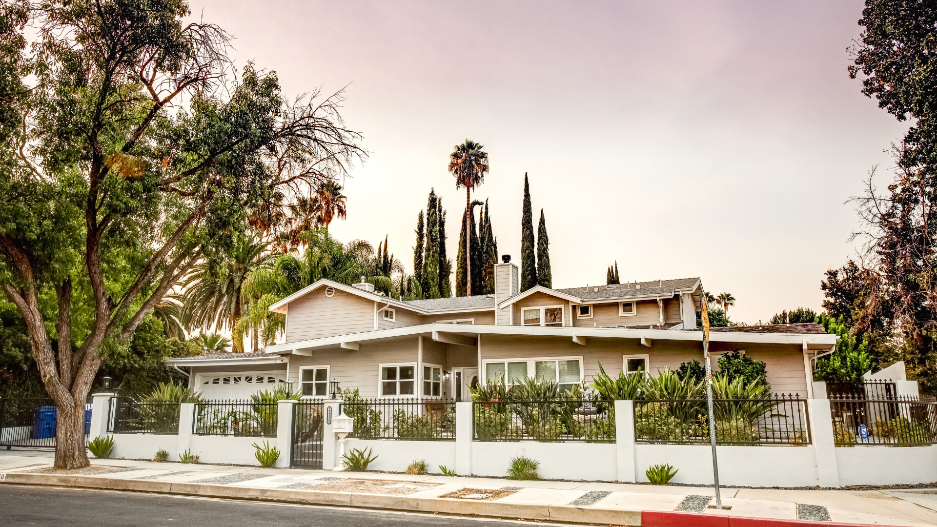Psyclarity Mental Health - Los Angeles - Mental health facility in Woodland Hills