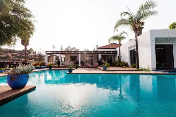 Montare Behavioral Health at the Lake - Mental health facility in Encino