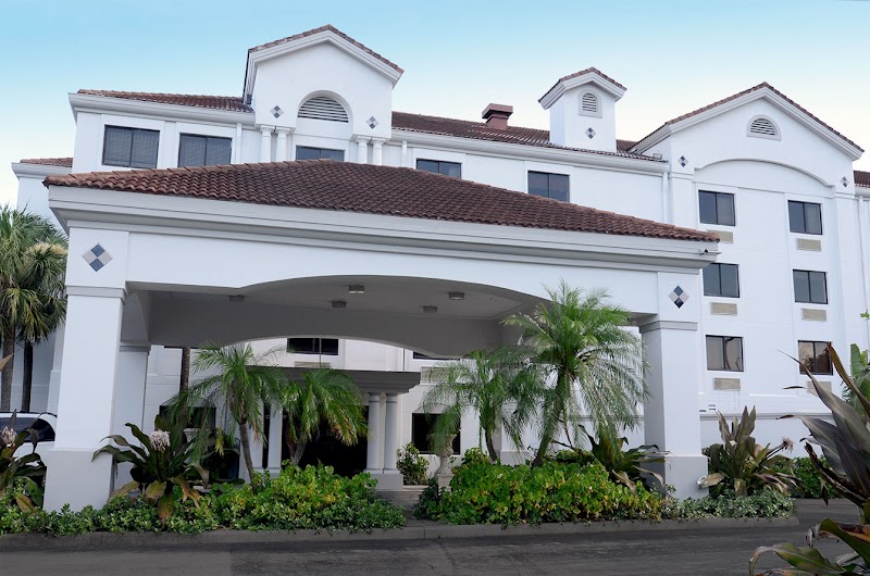 Family Center for Recovery - Mental health facility in Lantana